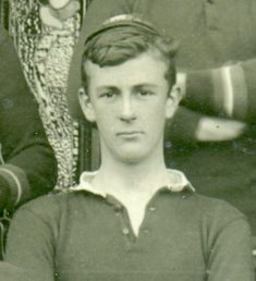 H E Sewell (Football 1910).